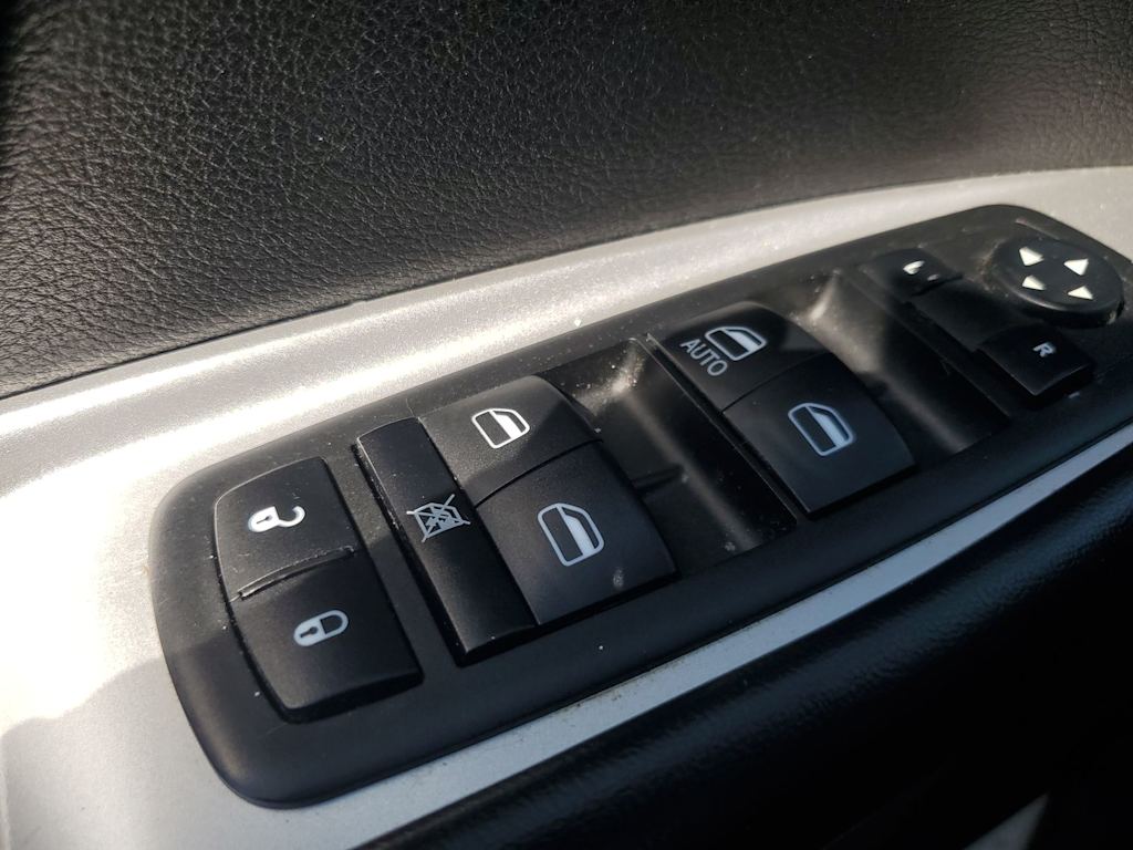 Thumbnail: 2015 Dodge Journey - 22