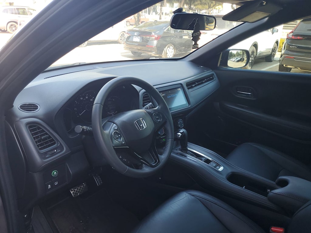 Thumbnail: 2020 Honda HR-V - 2