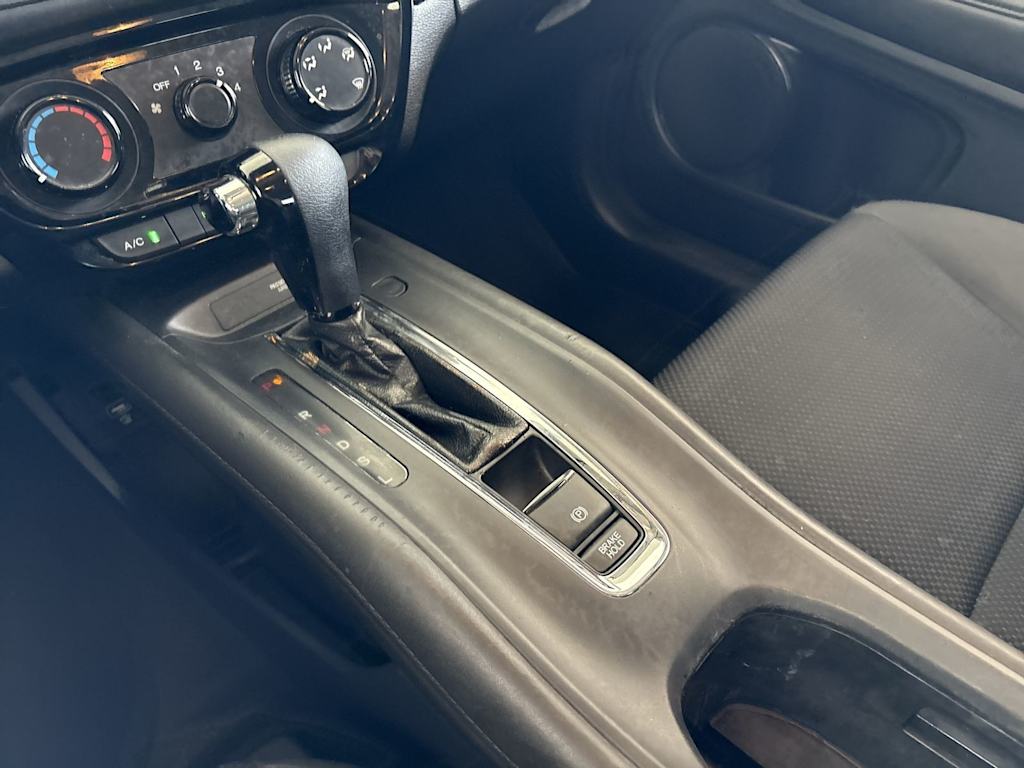 Thumbnail: 2019 Honda HR-V - 15