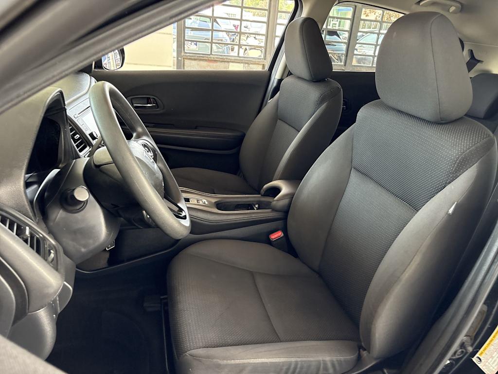 Thumbnail: 2019 Honda HR-V - 9