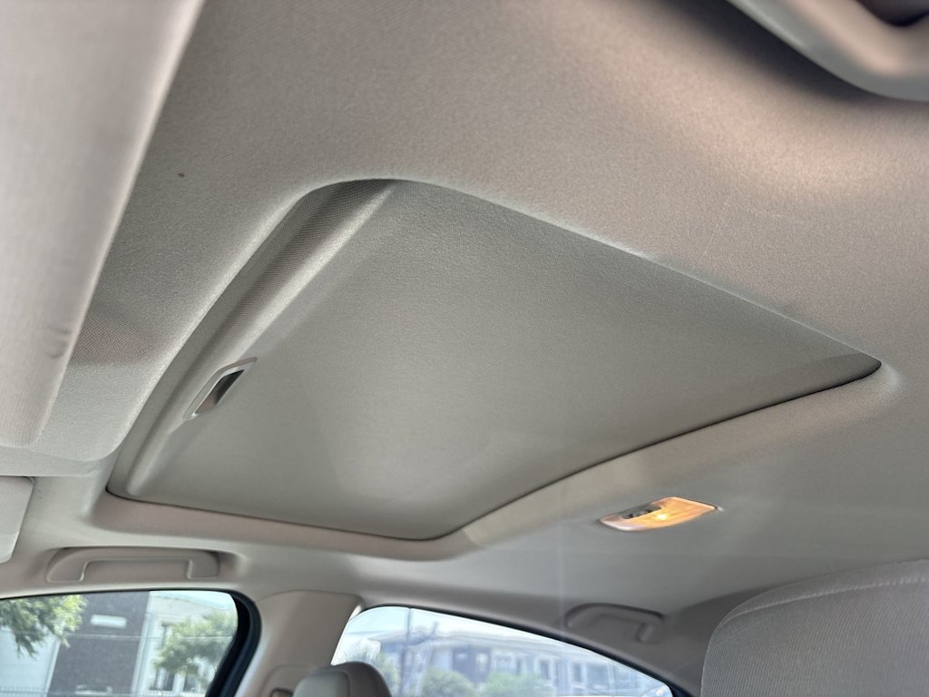 Thumbnail: 2019 Honda HR-V - 17