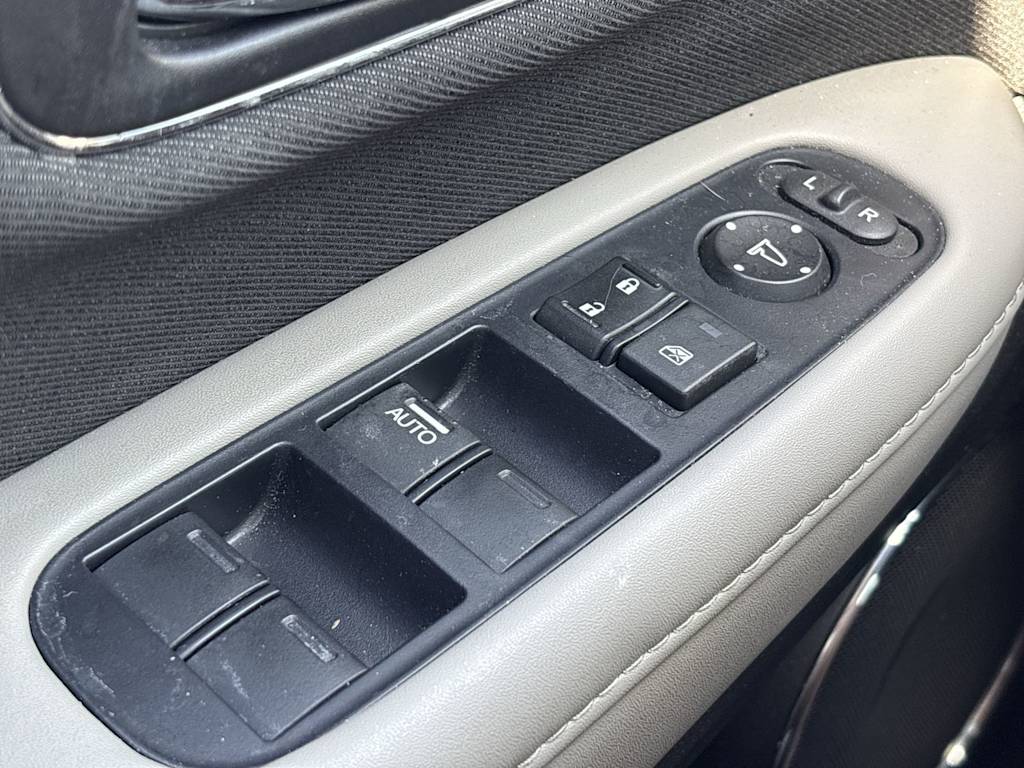 Thumbnail: 2019 Honda HR-V - 25