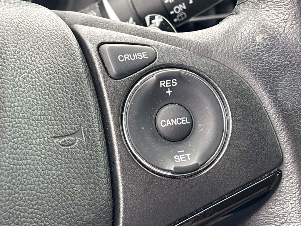 Thumbnail: 2018 Honda HR-V - 18