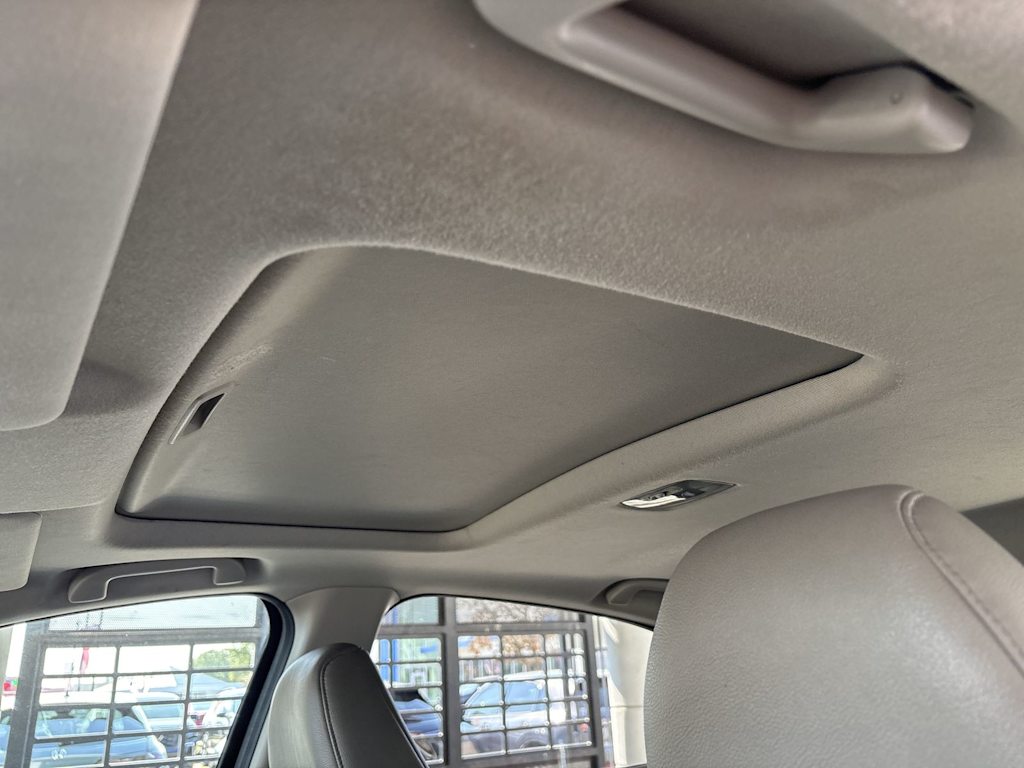 Thumbnail: 2016 Honda HR-V - 25