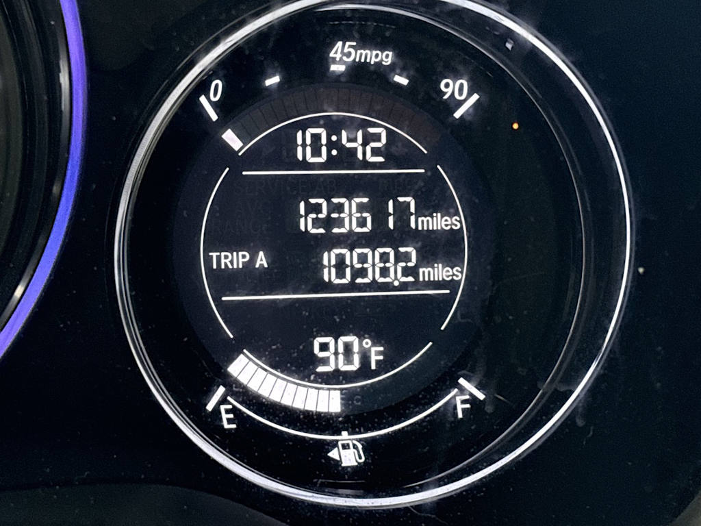 Thumbnail: 2016 Honda HR-V - 17