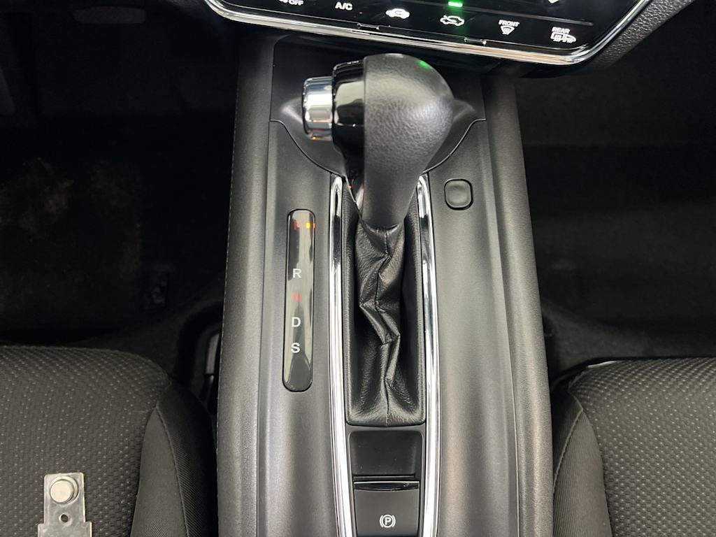 Thumbnail: 2017 Honda HR-V - 13