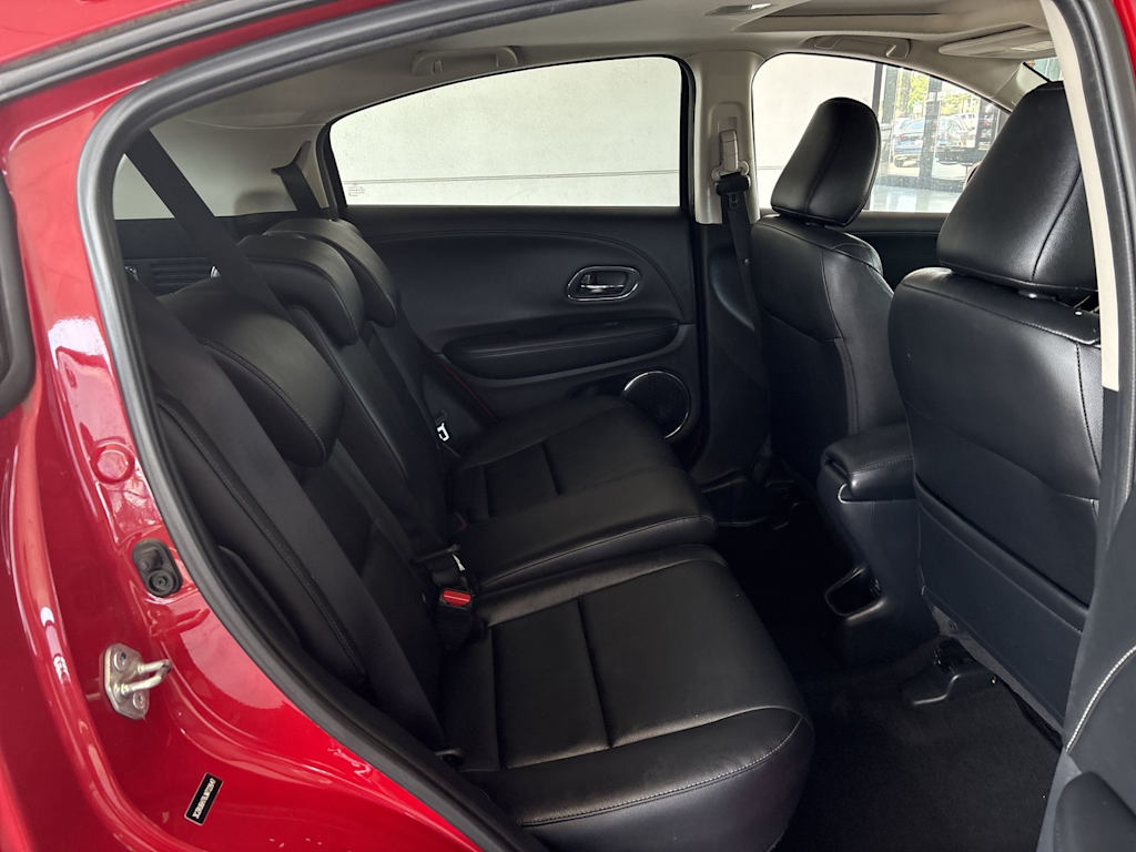 Thumbnail: 2018 Honda HR-V - 21