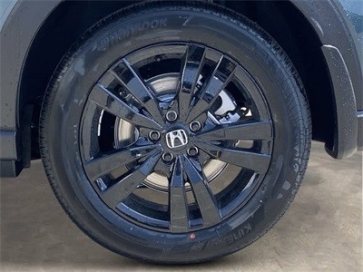 Thumbnail: 2026 Honda HR-V - 6