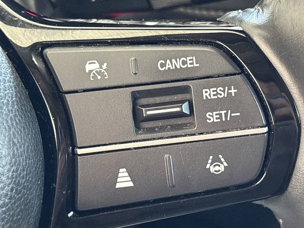 Thumbnail: 2024 Honda HR-V - 32