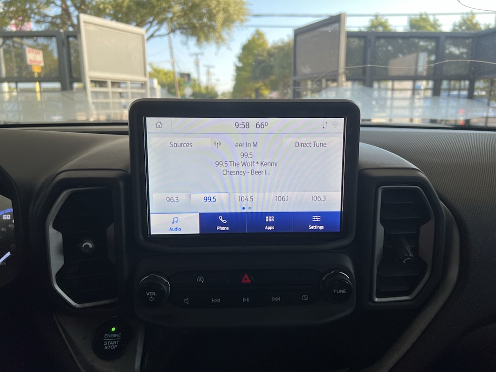 Thumbnail: 2021 Ford Bronco Sport - 24