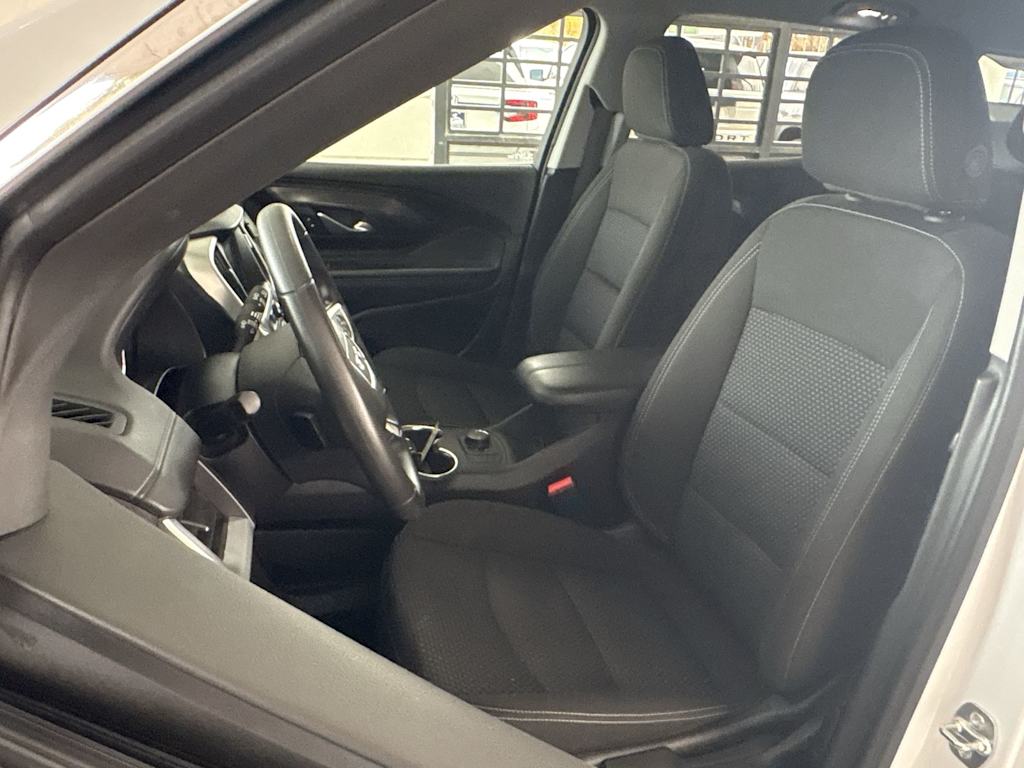 Thumbnail: 2024 GMC Terrain - 10