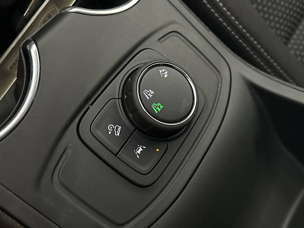 Thumbnail: 2024 GMC Terrain - 31