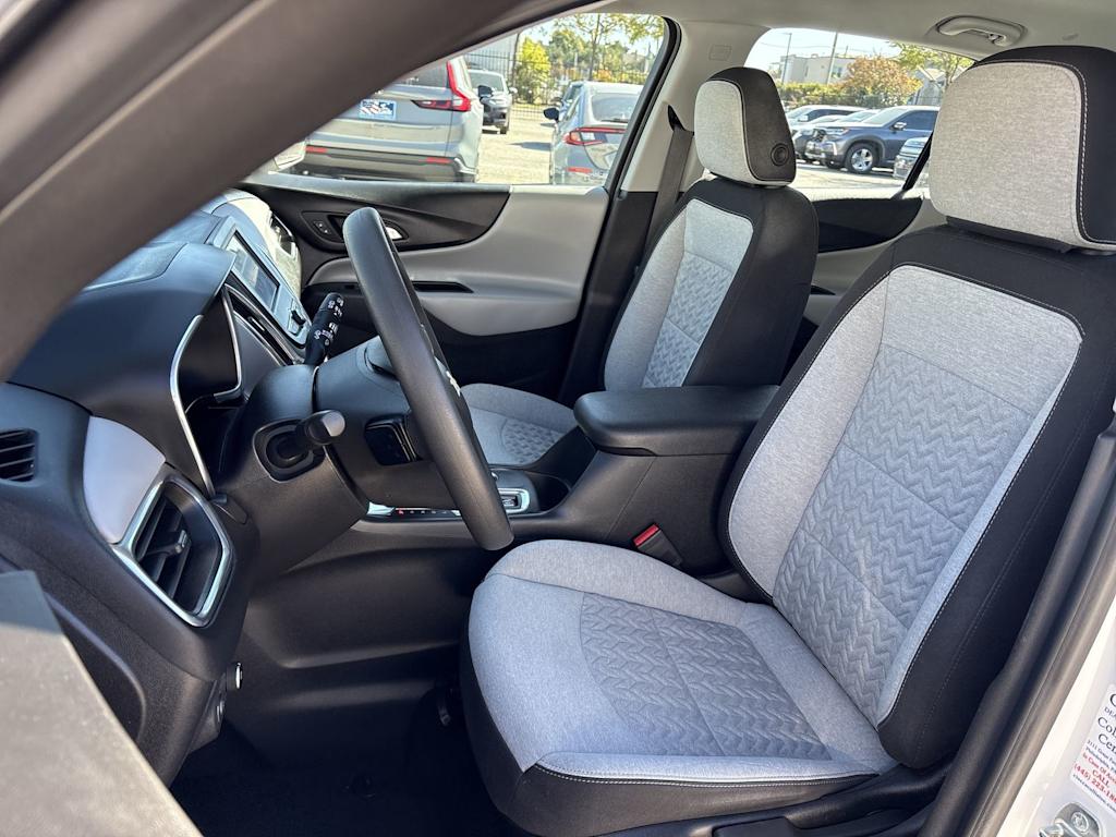 Thumbnail: 2023 Chevrolet Equinox - 10