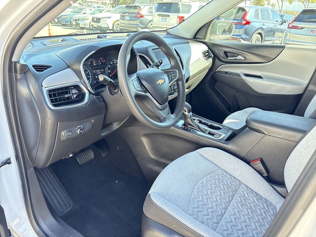 Thumbnail: 2023 Chevrolet Equinox - 2