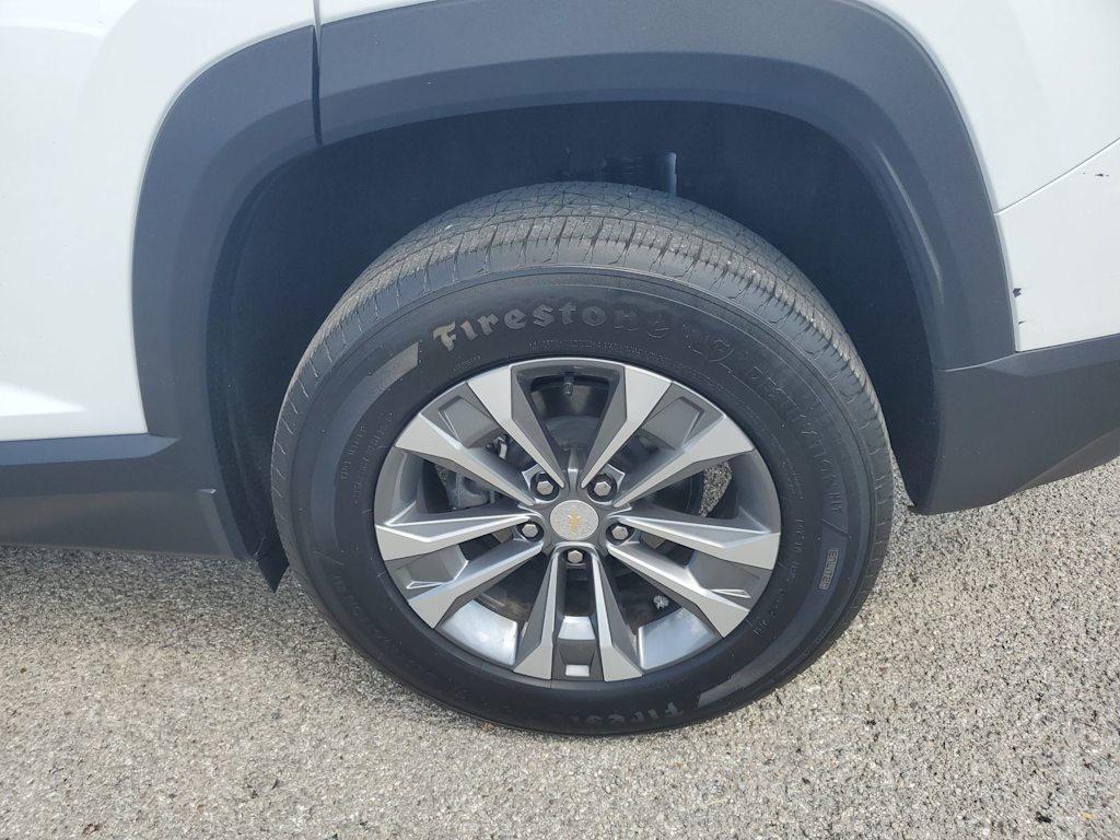Thumbnail: 2026 Chevrolet Equinox - 8