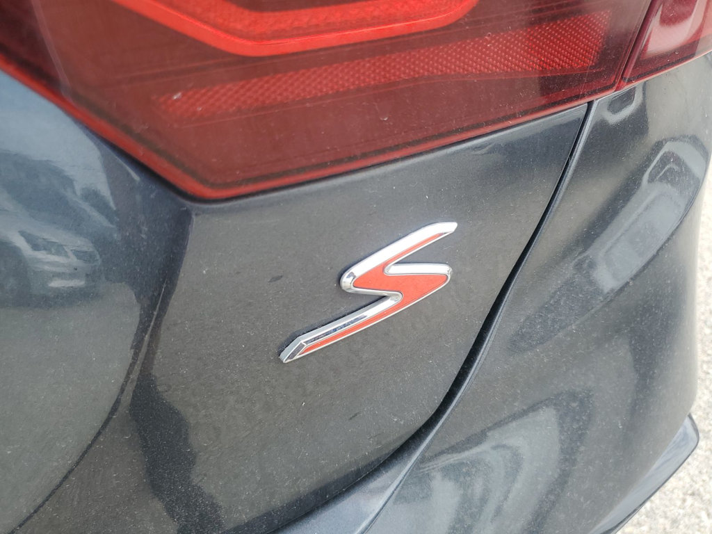 Thumbnail: 2019 Kia Forte - 19