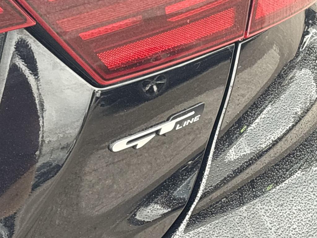 Thumbnail: 2023 Kia Forte - 22