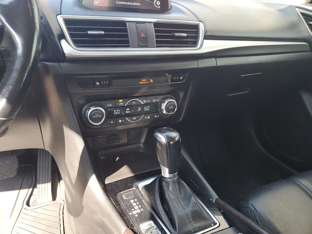 Thumbnail: 2018 Mazda Mazda3 - 12