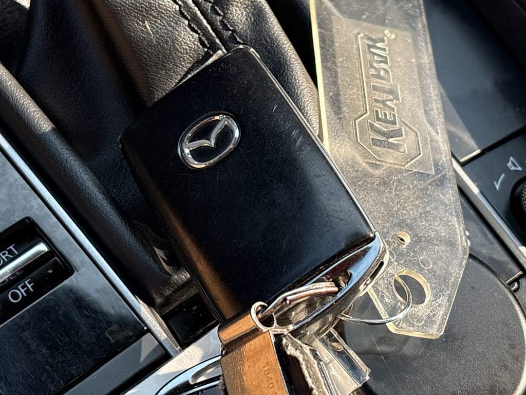 Thumbnail: 2020 Mazda Mazda3 - 21