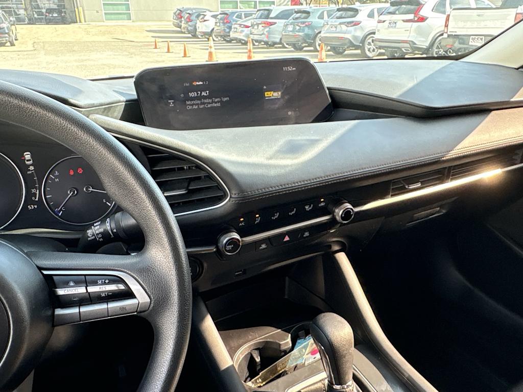 Thumbnail: 2020 Mazda Mazda3 - 13