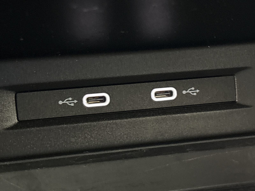 Thumbnail: 2021 Volkswagen Tiguan - 27