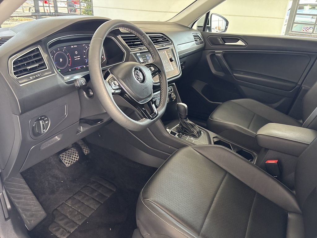 Thumbnail: 2021 Volkswagen Tiguan - 2