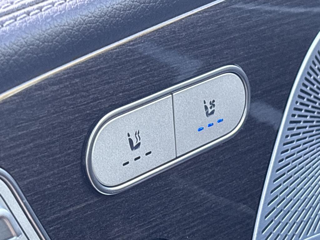 Thumbnail: 2020 Mercedes-Benz GLE - 40