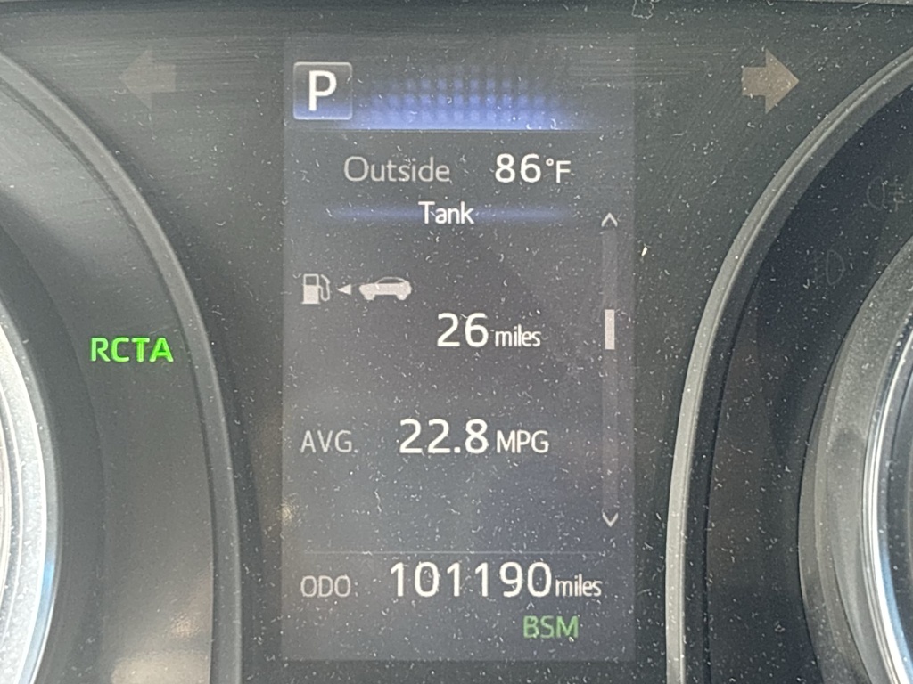 Thumbnail: 2018 Toyota Camry - 12
