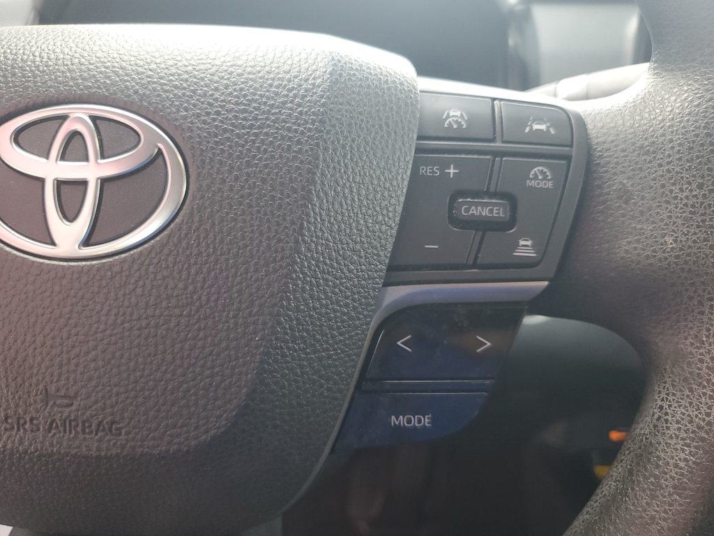 Thumbnail: 2025 Toyota Camry - 19