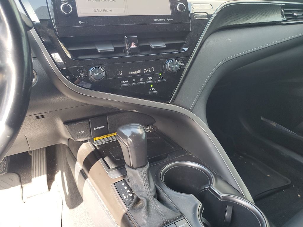 Thumbnail: 2021 Toyota Camry - 12