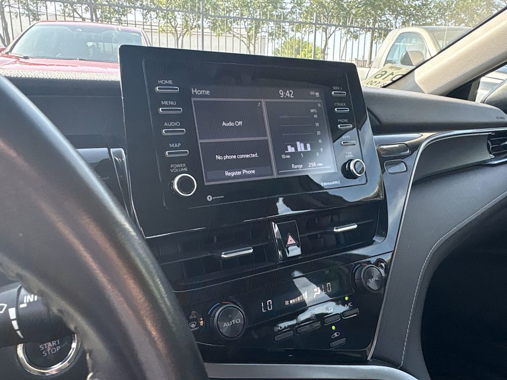 Thumbnail: 2023 Toyota Camry - 10