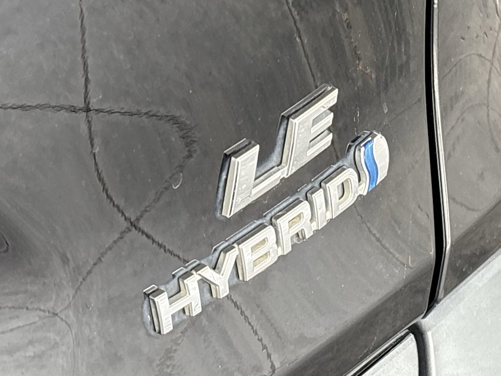 Thumbnail: 2020 Toyota RAV4 - 22