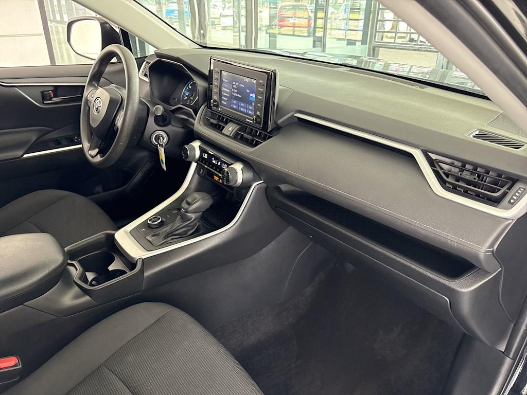 Thumbnail: 2020 Toyota RAV4 - 14