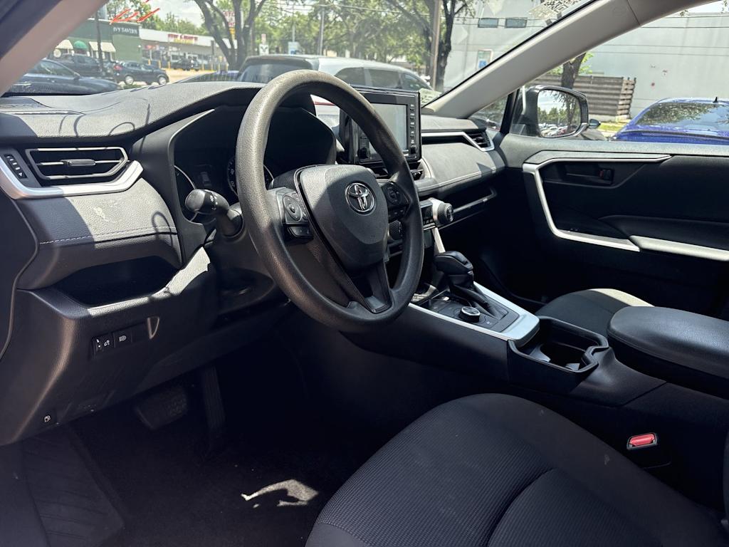 Thumbnail: 2021 Toyota RAV4 - 2