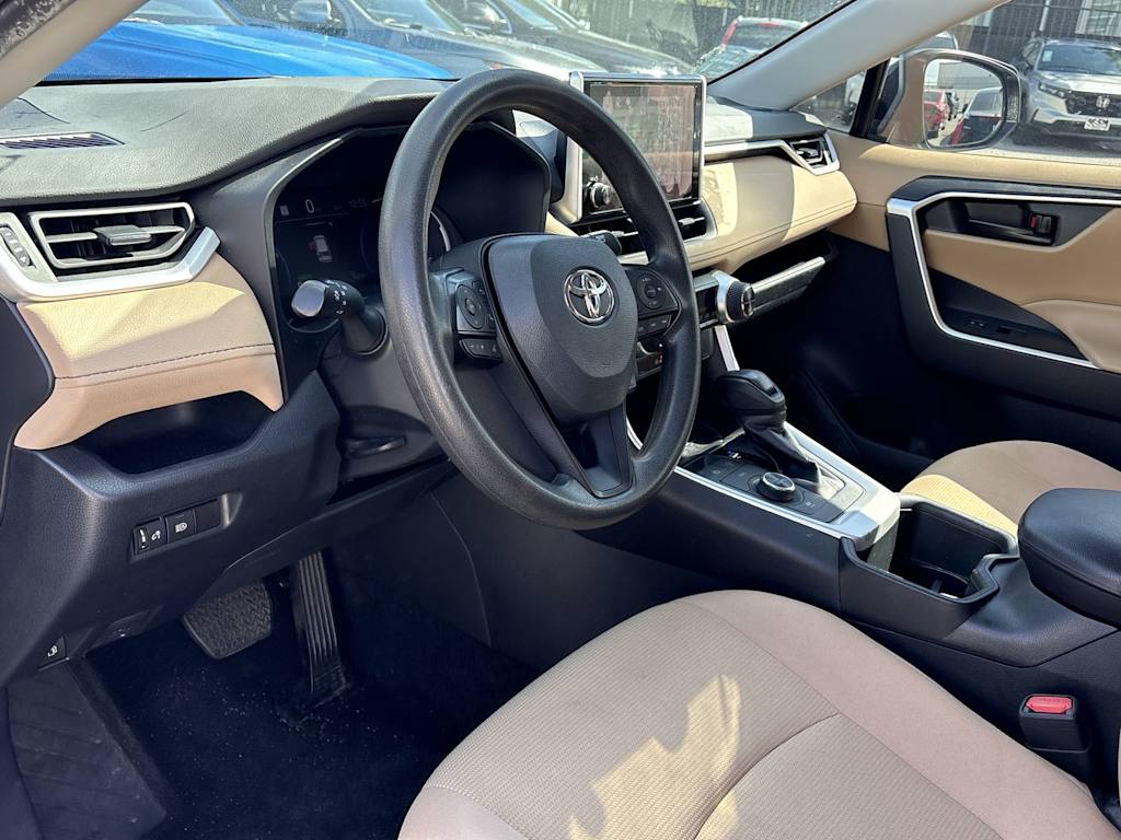 Thumbnail: 2024 Toyota RAV4 - 2