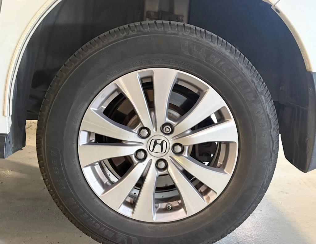 Thumbnail: 2014 Honda Odyssey - 4
