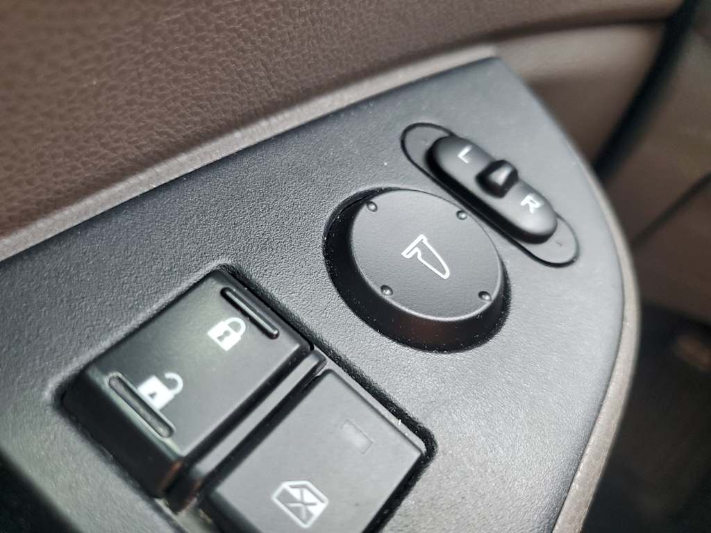 Thumbnail: 2014 Honda Odyssey - 27