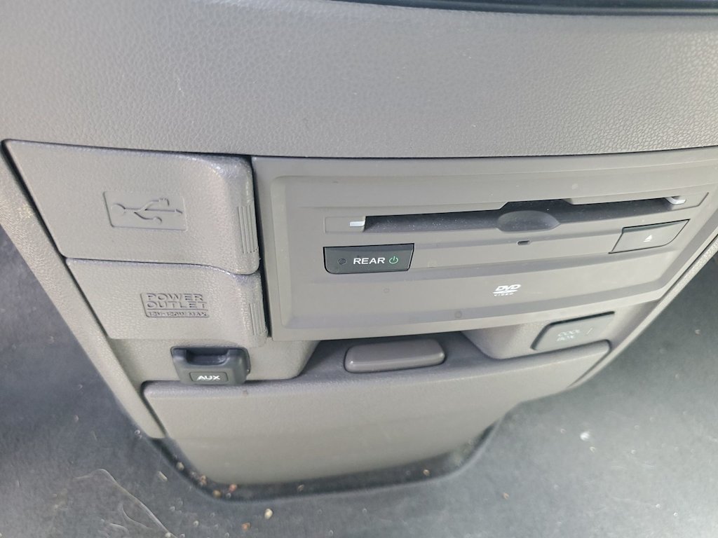 Thumbnail: 2014 Honda Odyssey - 25