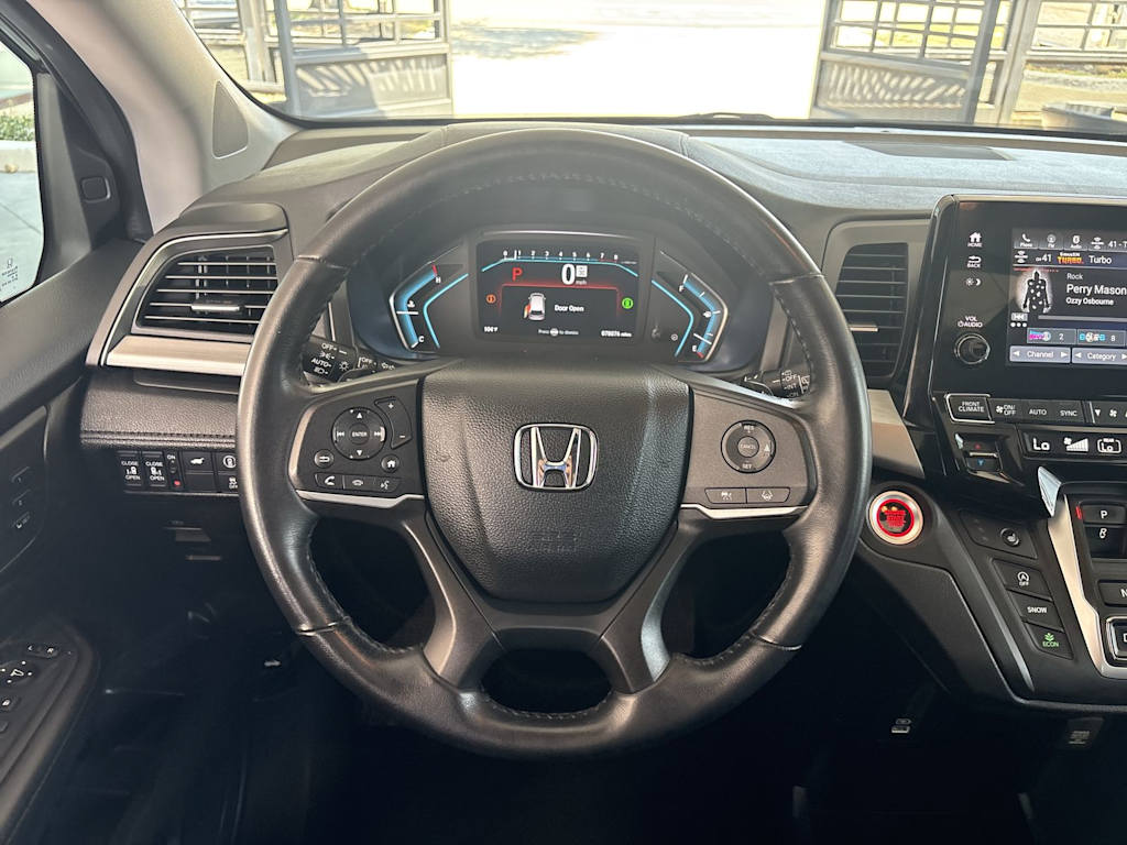 Thumbnail: 2023 Honda Odyssey - 13