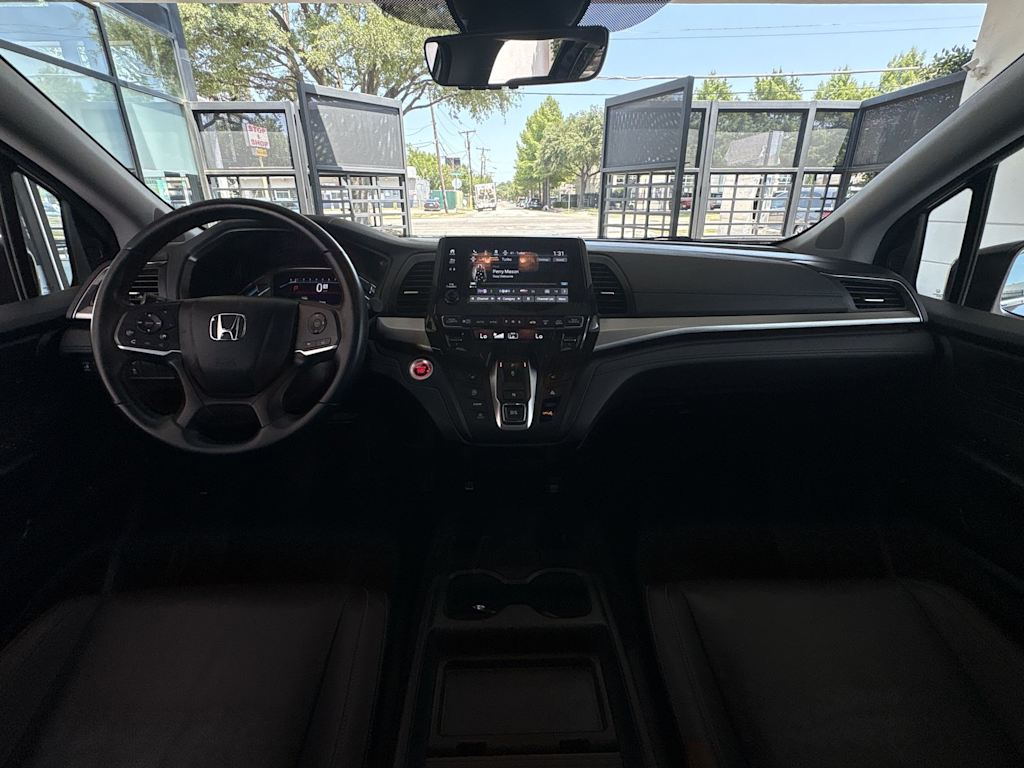Thumbnail: 2023 Honda Odyssey - 9