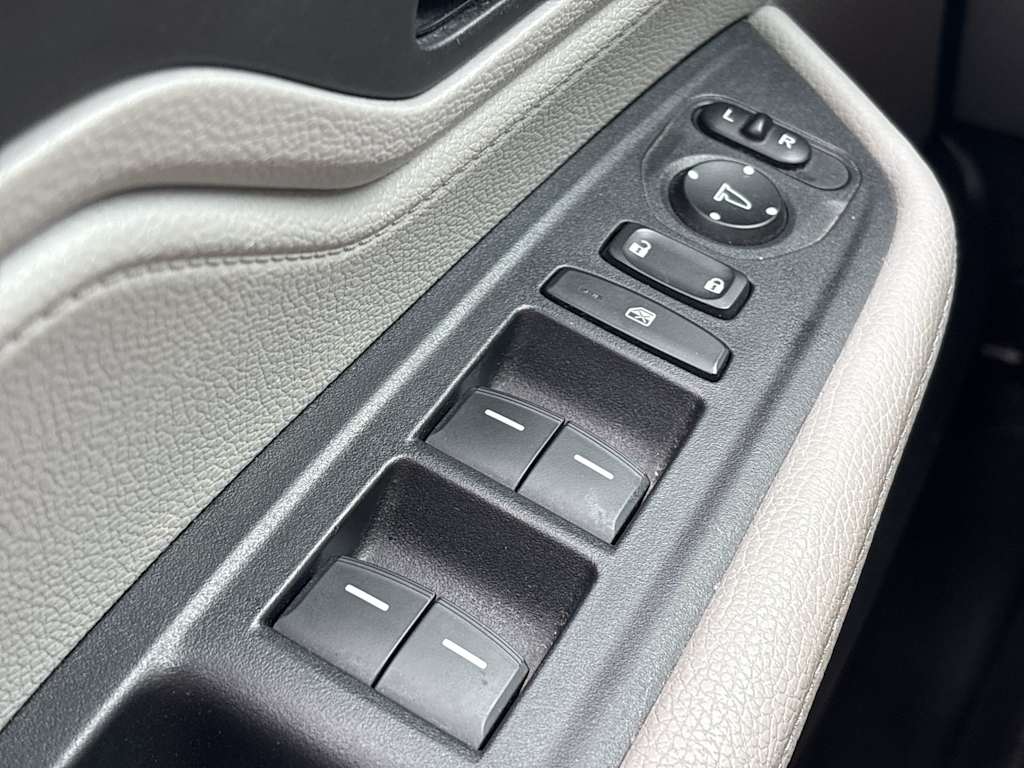 Thumbnail: 2019 Honda Odyssey - 22