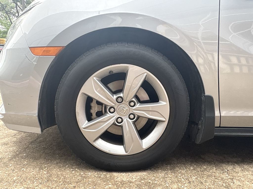 Thumbnail: 2019 Honda Odyssey - 8