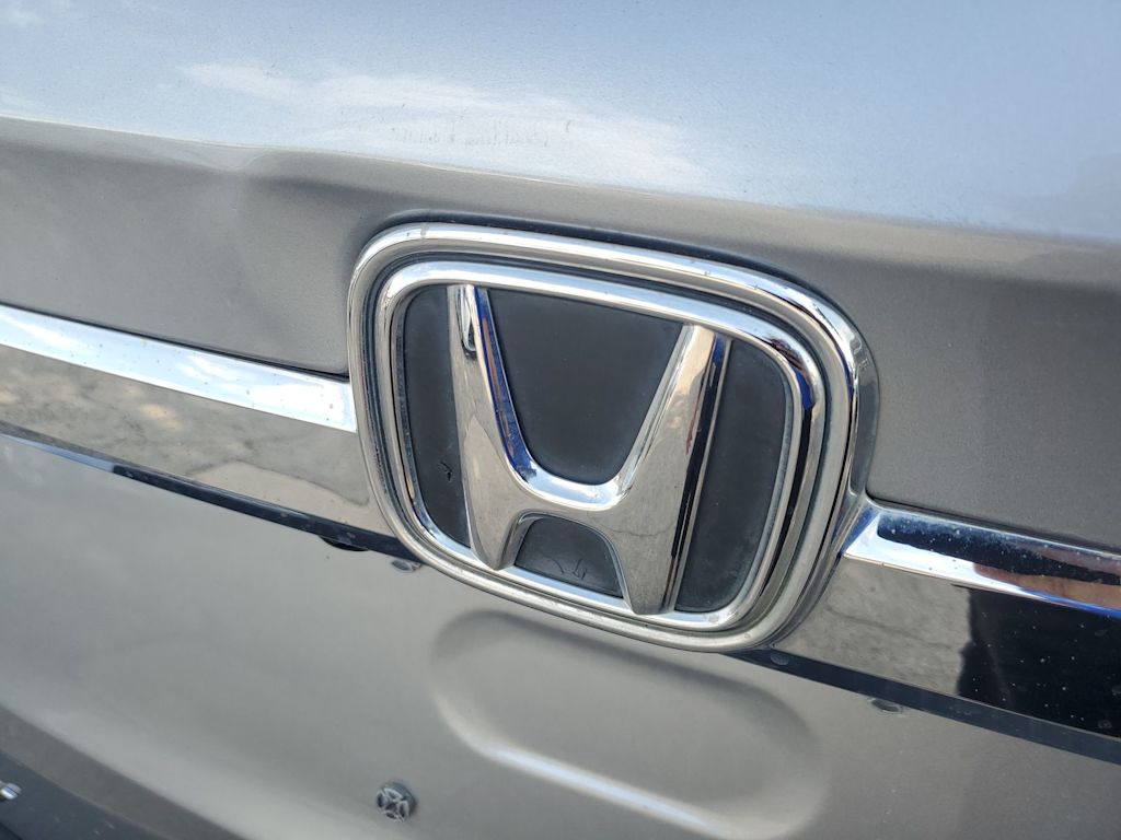 Thumbnail: 2019 Honda Odyssey - 18