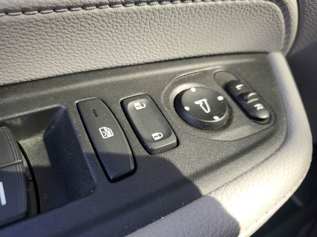 Thumbnail: 2019 Honda Odyssey - 27