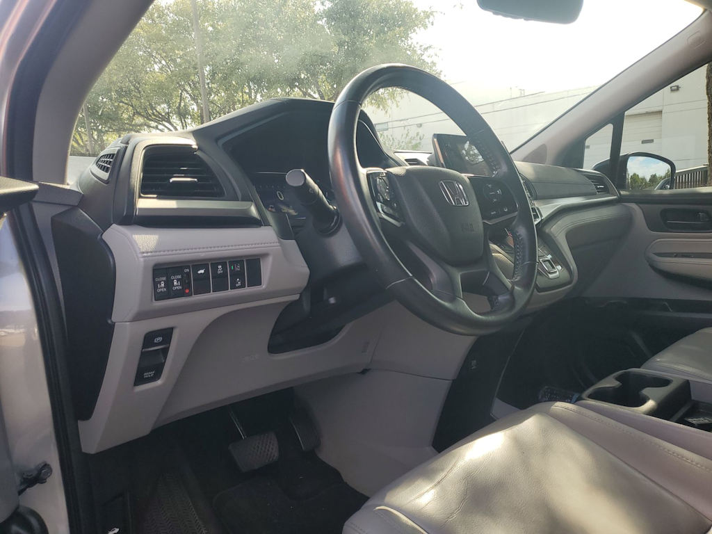 Thumbnail: 2019 Honda Odyssey - 2