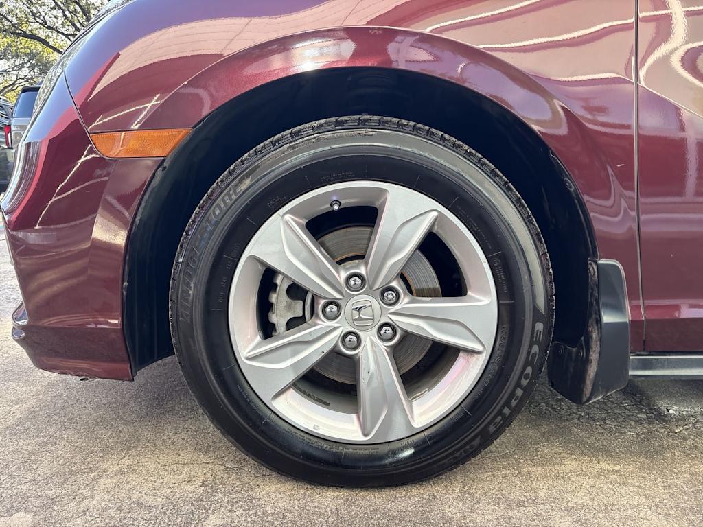 Thumbnail: 2018 Honda Odyssey - 8