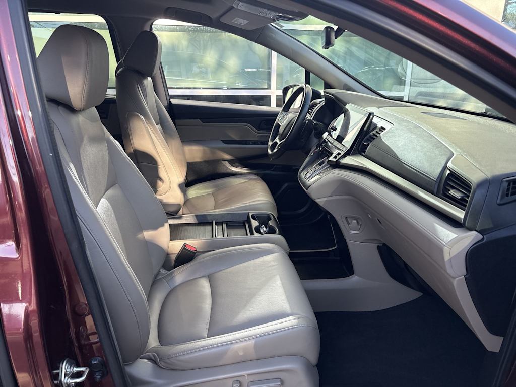 Thumbnail: 2018 Honda Odyssey - 11