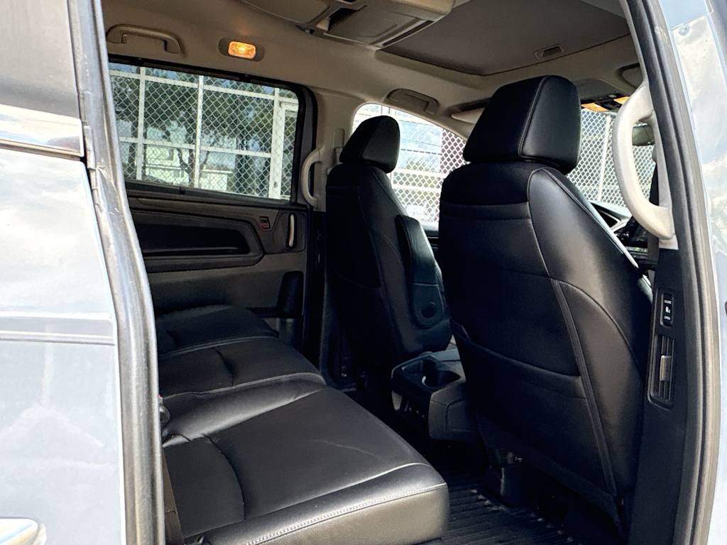 Thumbnail: 2023 Honda Odyssey - 21
