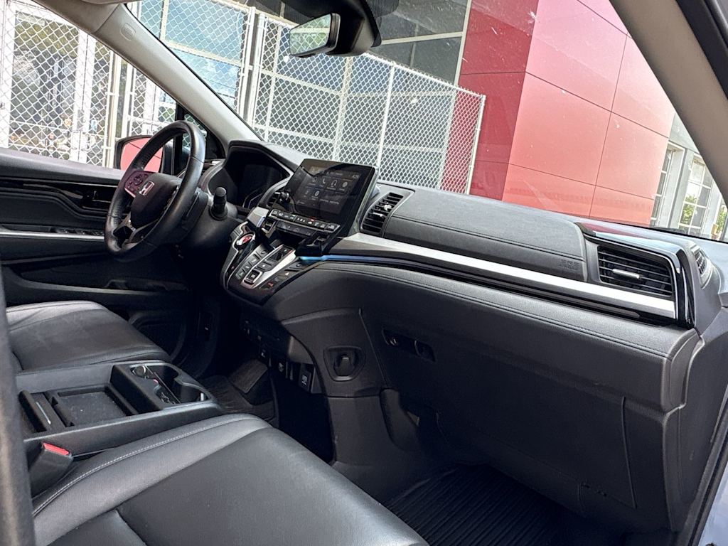 Thumbnail: 2023 Honda Odyssey - 9
