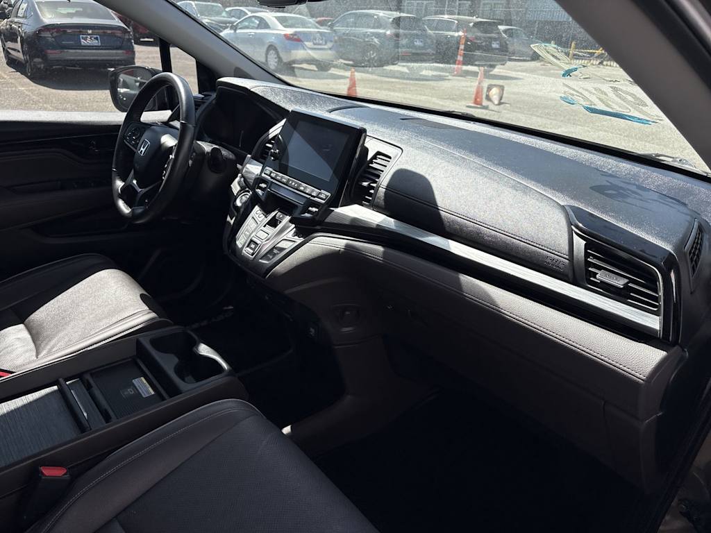 Thumbnail: 2023 Honda Odyssey - 13